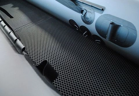 Коврик защитный Эва (Eva) с крупной ячейкой в лодку, байдарку или каяк