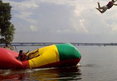 "БЛОБ" - водная надувная катапульта "БЛОБ" - водная надувная катапульта