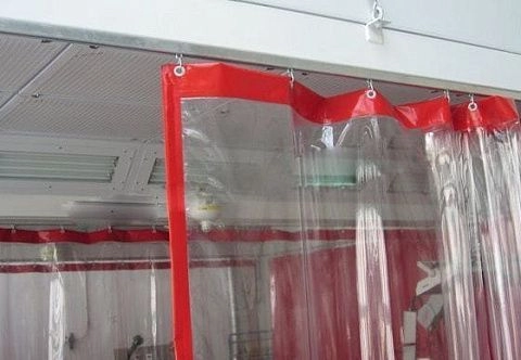 Шторы подвесные из ПВХ для автомоек, СТО, склада (цветные, прозрачные)