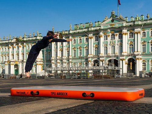 Спортивные изделия из ТПУ аирдека в центре Санкт-Петербурга