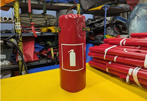 Чехол для огнетушителя ОП-100 из ПВХ (защитный, герметичный)