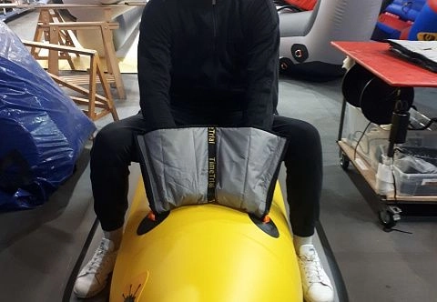 Защитная тёплая съемная накладка (рукавицы) для рук на зимний банан