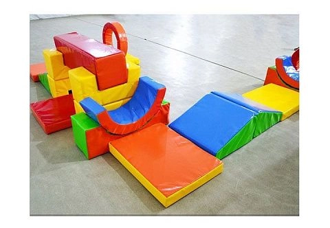 Большая мягкая полоса препятствий для веселых стартов