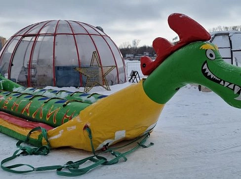 Защитный ПВХ чехол для надувного аттракциона банана, саней