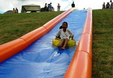 Надувная водная горка 