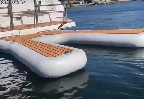 Надувной Y-причал (пирс, пристань) для катера