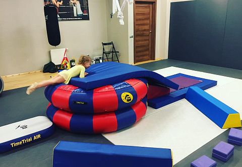 Надувной детский спортивный круглый многофункциональный батут