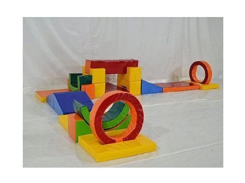 Большая мягкая полоса препятствий для веселых стартов