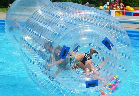 Надувной водный аттракцион «Гидророллер» Water Roller (Водный Роллер)