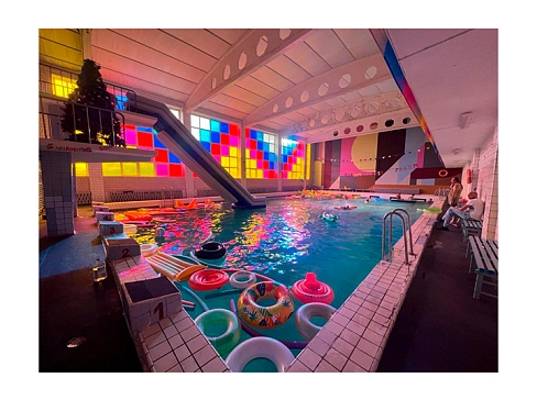 Надувная горка для бассейна