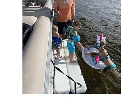 Надувная откидная платформа для купания к яхте, катеру, рафту для отдыха