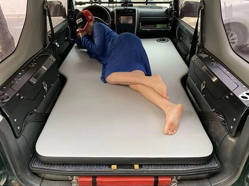 Надувной матрас, кровать в автомобиль 