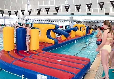 Надувная детская полоса препятствий для бассейна, земли