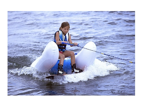 Надувной водный аттракцион для тренировок на вейкборде