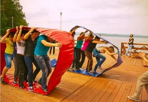 «Движущийся квадрат» или «гусеница» MINI для праздников