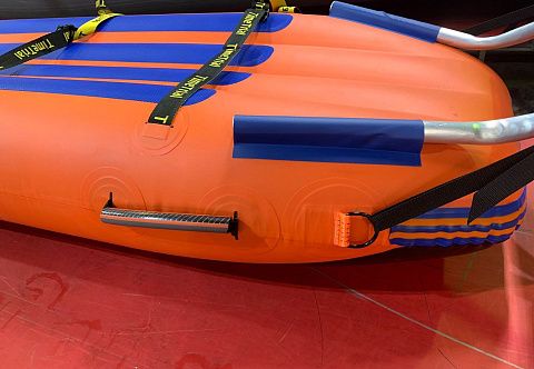 &quot;АКЬЯ&quot; - надувные спасательные санки с ручками для спасения на горнолыжных курортах