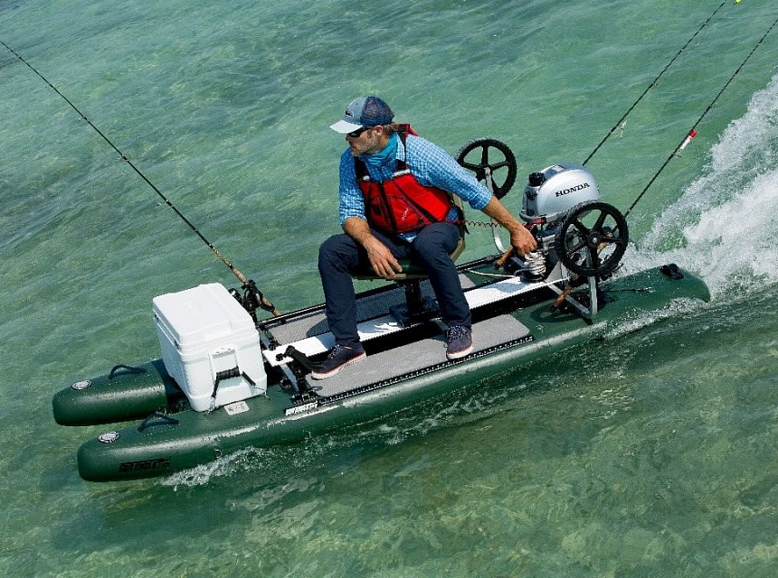 Надувной рыболовный катамаран «ФИШМАРАН» с транцем под мотор