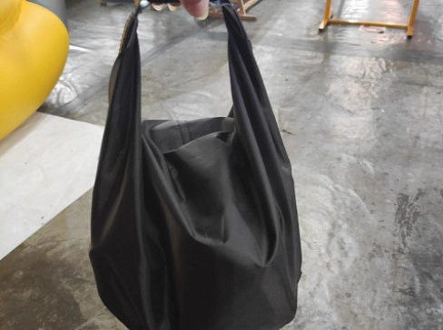 Брызгозащитная сумка из Таффеты