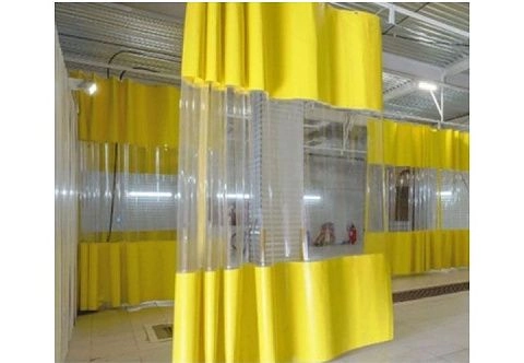 Штора для автосервисов, автомоек с прозрачной вставкой