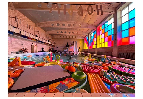 Надувная горка для бассейна