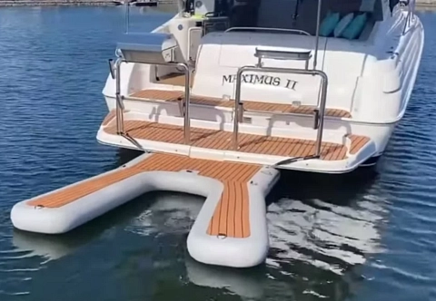 Надувной Y-причал (пирс, пристань) для катера