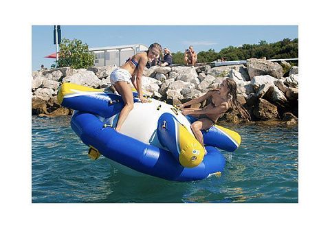 &quot;МАЛЕНЬКАЯ РАКЕТА&quot; - элемент для надувного аквапарка