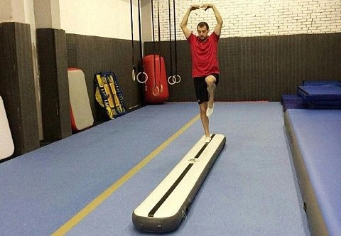 Надувное гимнастическое бревно «Курбет»