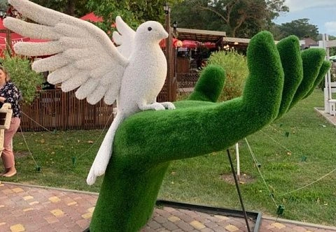 Топиарные фигуры, формы из искусственной травы. Изготовление, разработка