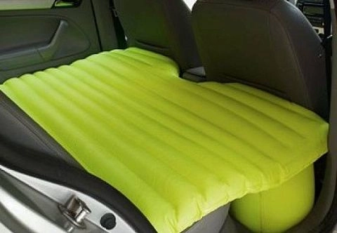 Надувной матрас (кровать) на заднее сиденье в машину, багажник или палатку