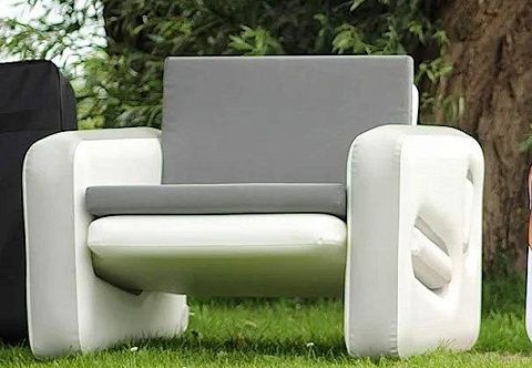 Надувное бескаркасное кресло или диван из AirDeck