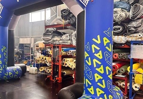 Брендирование надувной продукции. Ваша Надпись или Логотип на борту рафта, байдарки и др.