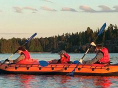 Фотография "ВЕГА-3" - быстроходная надувная байдарка с надувным дном (трех, четырехместная) для водных походов, сплавов, морю из ПВХ ТаймТриал
