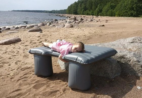 Надувной матрас (кровать) на заднее сиденье в машину, багажник или палатку