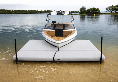 Надувной швартовый понтон (причал, пристань) длиной 4м для швартовки катера, лодки, яхты