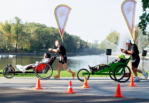 Беговая спортивная тандемная коляска TimeTrial