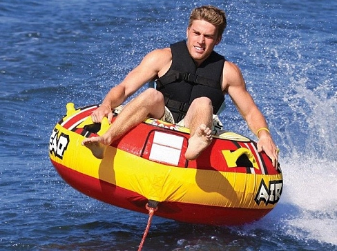 Надувной буксируемый аттракцион «Blast»