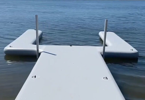 U-образный швартовочный пирс (причал, пристань) для швартовки катера — надувная причальная платформа