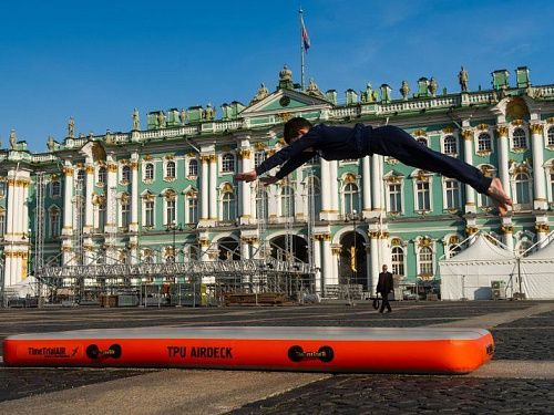 Спортивные изделия из ТПУ аирдека в центре Санкт-Петербурга