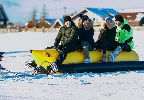 Надувные зимние, водные санки «Банан» для катания