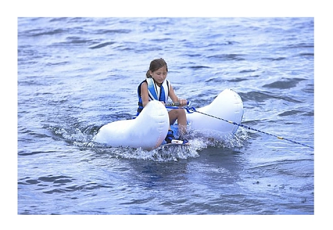 Надувной водный аттракцион для тренировок на вейкборде