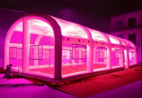 Прозрачная надувная палатка «Развлекательный шатер» с подсветкой и  с герметичным пневмокаркасом Прозрачная надувная палатка «Развлекательный шатер» с подсветкой и  с герметичным пневмокаркасом