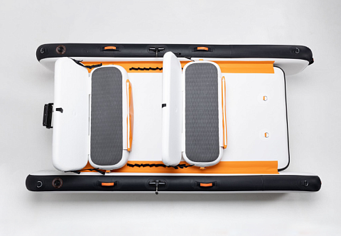 "ТРИБУЛУС" - надувной прогулочный катамаран с дном высокого давления с транцем под мотор