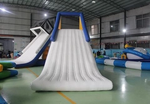 Надувная водная горка 