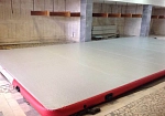 Фотография Надувной акробатический ковер 2х2х0,2 м из ткань AirDeck ПВХ (воздушная палуба) ТаймТриал