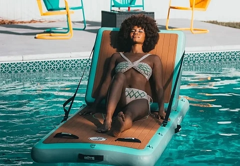 Надувной лежак для плавающего лаунж-бара для отдыха на воде