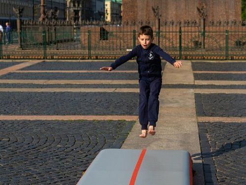 Спортивные изделия из ТПУ аирдека в центре Санкт-Петербурга