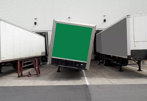 Надувное подъемное устройство (домкрат) для сломанных стоек прицепа