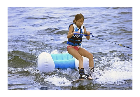 Надувной водный аттракцион для тренировок на вейкборде