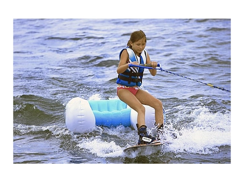 Надувной водный аттракцион для тренировок на вейкборде