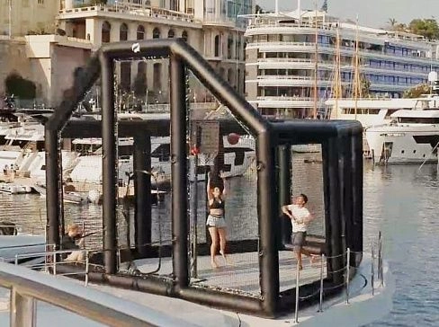 Надувное ограждение для баскетбольной, волейбольной площадки